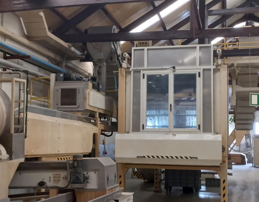 12 - GLT Green Leaf Threshing Line