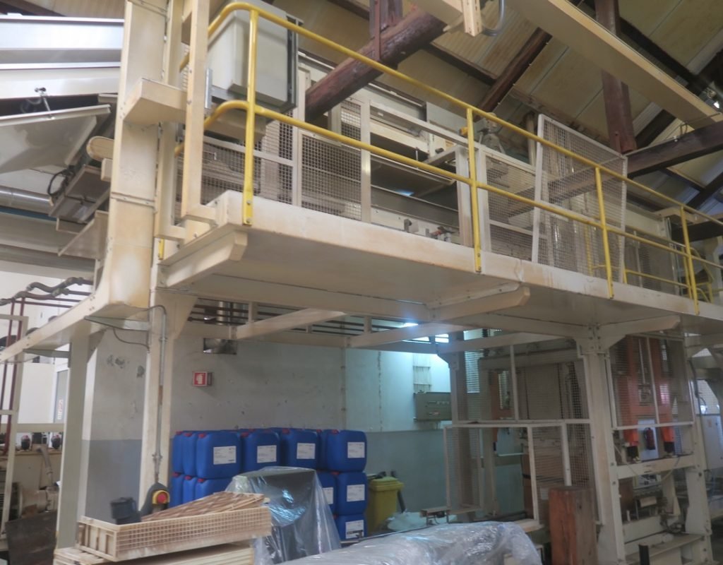 19 - GLT Green Leaf Threshing Line